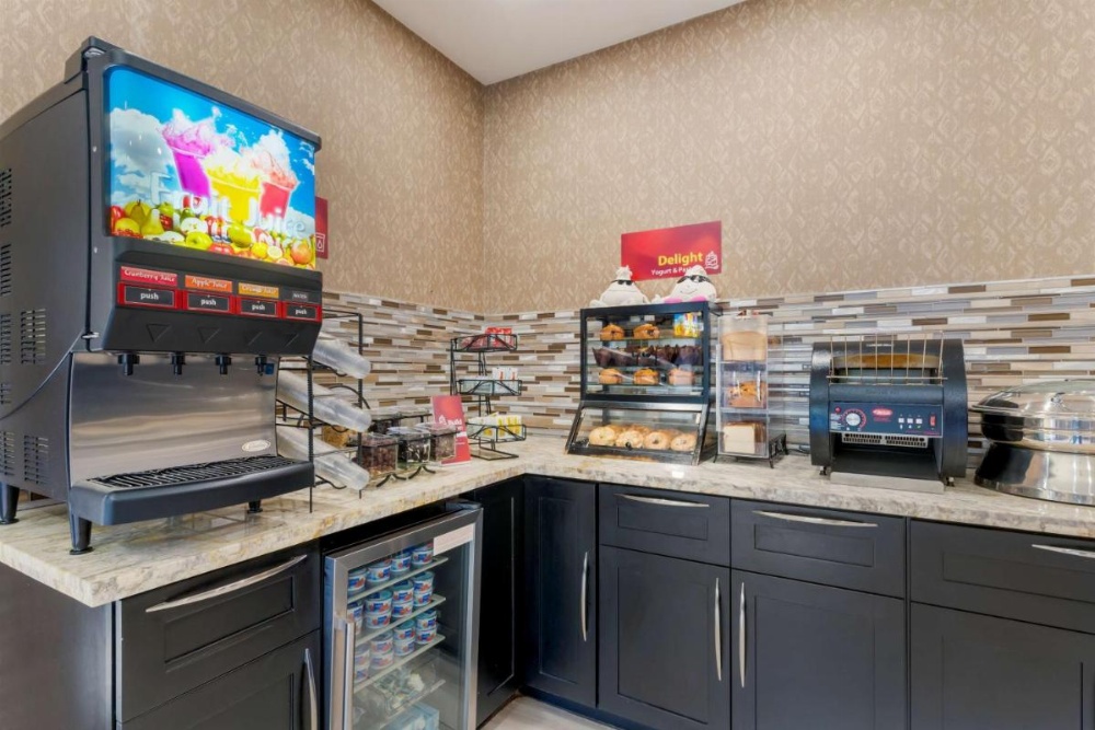 Best Western Plus Forest Park Inn Image 42